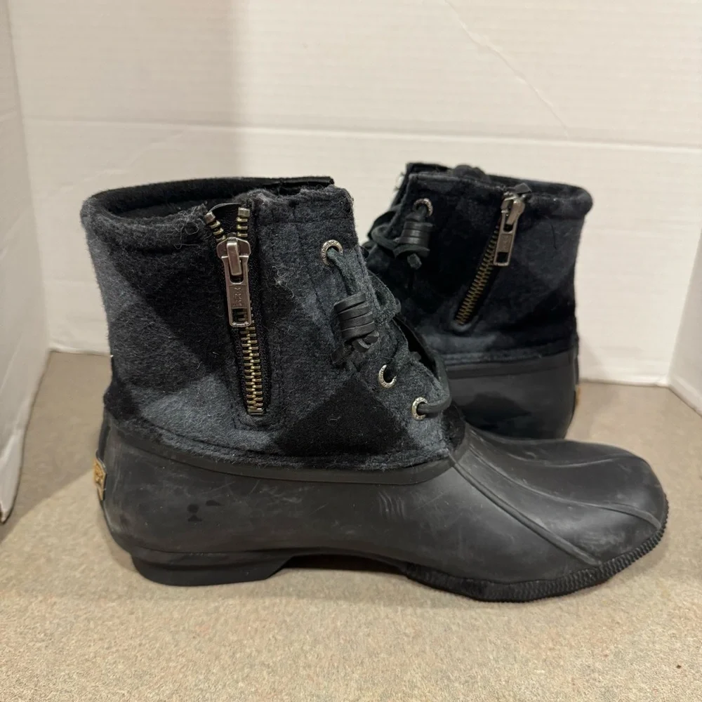 Sperry Top-Sider Saltwater Plaid Women’s Duck Boots Size 8 Waterproof Rain Boots